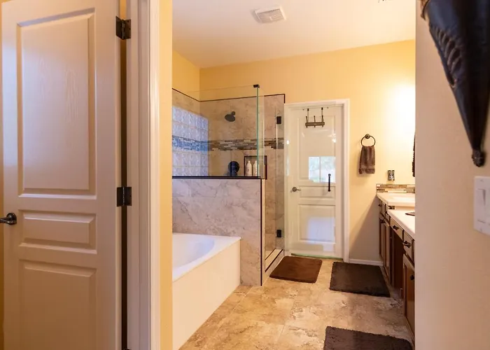 Oasis With Pool, Putting & Pool Table Villa Maricopa