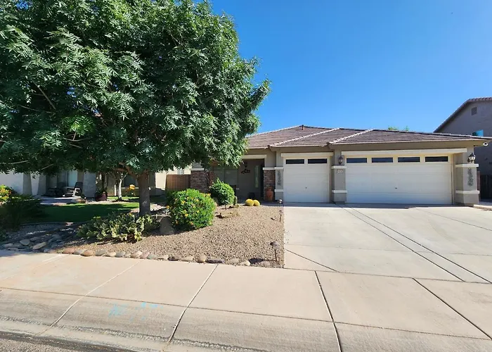 Oasis With Pool, Putting & Pool Table Villa Maricopa